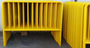 Bariera chodnikowa U-11a szczeblinkowa | do wkopania, wbetonowania, żółta